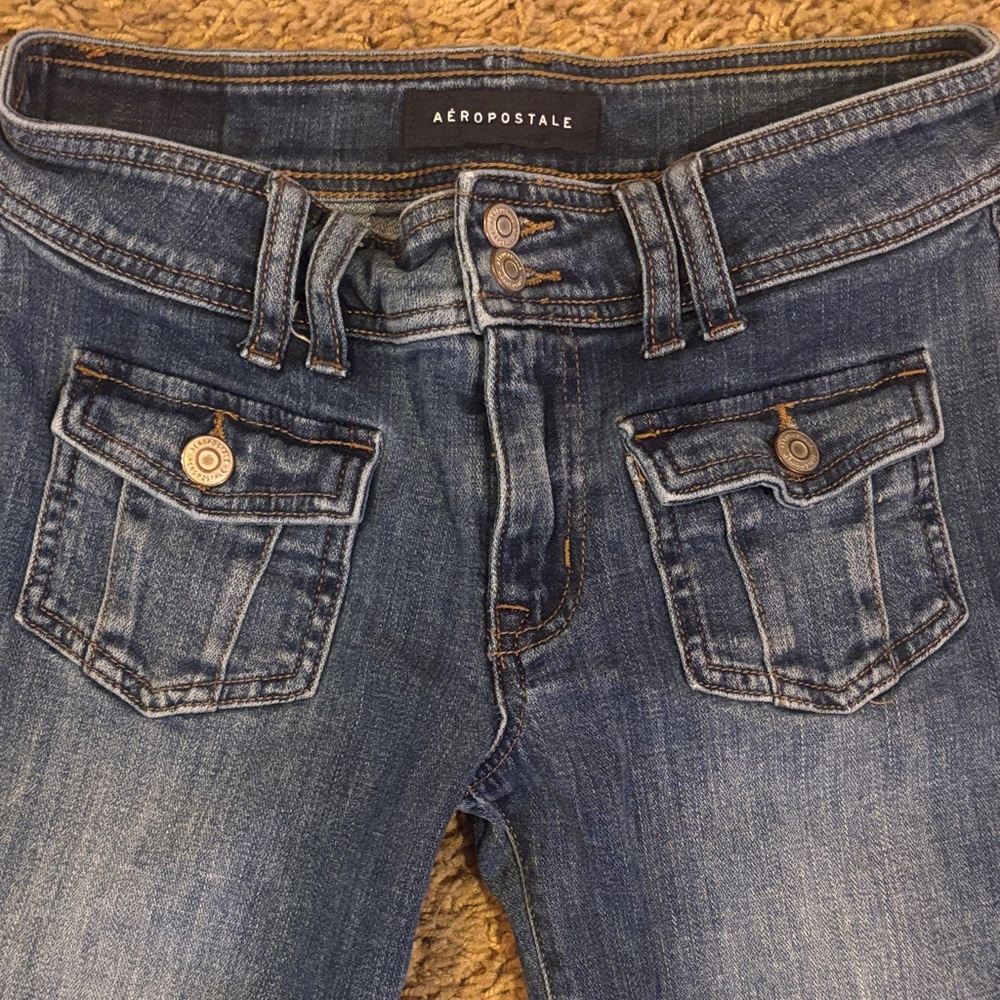 Women’s Aeropostale Low Rise Flare jeans size 2 short. - Picture 4 of 10